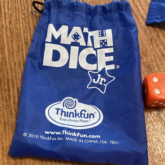 Think Fun Math Dice, Jr Game - Picture 2 of 12